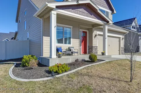 Exterior - 3671 N Cyprus Fox Loop, Post Falls, ID 83854 photo 6 of 17