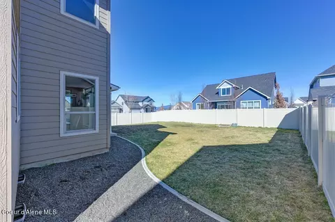 Exterior - 3671 N Cyprus Fox Loop, Post Falls, ID 83854 photo 11 of 17