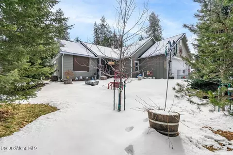 4850 W Delaware St, Spirit Lake, ID 83869