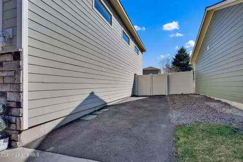 3236 N Cormac Loop, Post Falls, ID 83854 photo 3