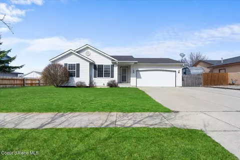 1381 Starling Ave, Hayden, ID 83835