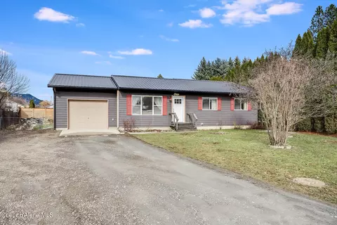 502 Loman Cir, Sandpoint, ID 83864