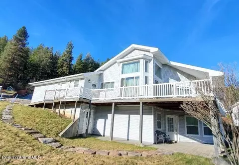 7599 Wild Horse Ln, Bonners Ferry, ID 83805