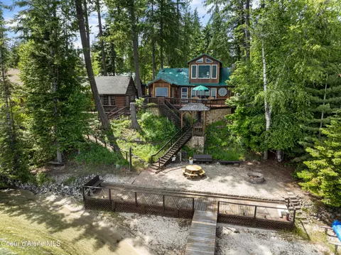 8 N Granite Bay Rd, Nordman, ID 83848