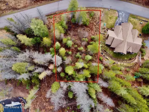 102 Memory Ln, Pinehurst, ID 83850 photo 2