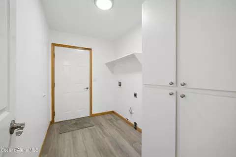 Entry Way - 1308 Mathison Dr, Sandpoint, ID 83864 photo 2 of 2
