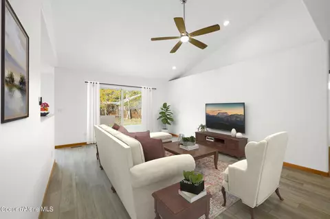 Living - 1308 Mathison Dr, Sandpoint, ID 83864 photo 4 of 4