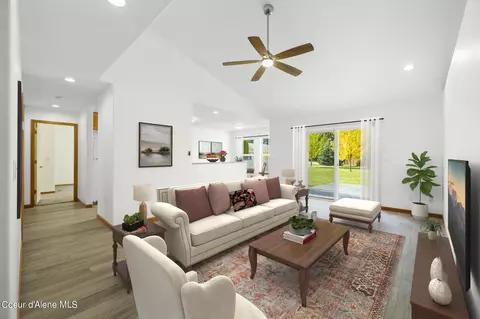Living - 1308 Mathison Dr, Sandpoint, ID 83864 photo 1 of 4