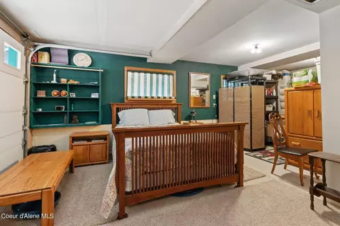 Bedroom - 199 S Sagle Rd, Sagle, ID 83860 photo 8 of 9