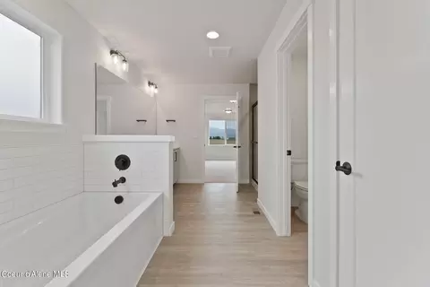 Entry Way - 1287 E Percival Ave, Post Falls, ID 83854 photo 3 of 3