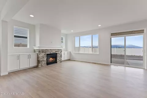 Living - 1287 E Percival Ave, Post Falls, ID 83854 photo 1 of 8
