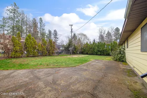 Exterior - 503 E 21st Ave, Post Falls, ID 83854 photo 4 of 5