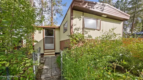 4301 E Maplewood # 24, Post Falls, ID 83854