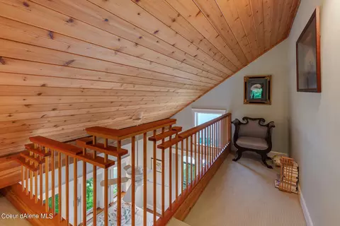 Entry Way - 6298 S Panorama View Dr, Harrison, ID 83833 photo 1 of 2