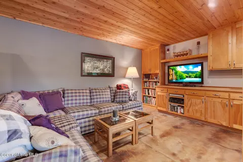 Living - 6298 S Panorama View Dr, Harrison, ID 83833 photo 3 of 3