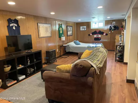 Living - 515 W Riverside Ave, Kellogg, ID 83837 photo 4 of 4
