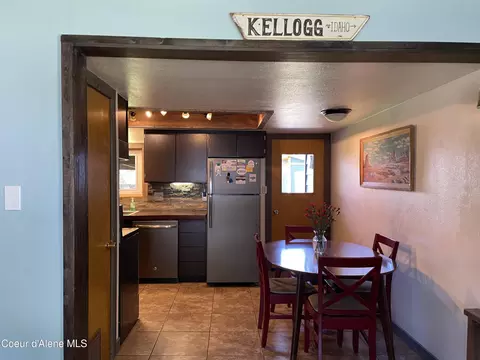 Kitchen - 515 W Riverside Ave, Kellogg, ID 83837 photo 1 of 4