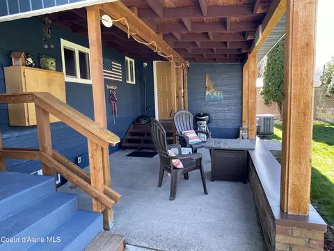 Exterior - 515 W Riverside Ave, Kellogg, ID 83837 photo 5 of 9