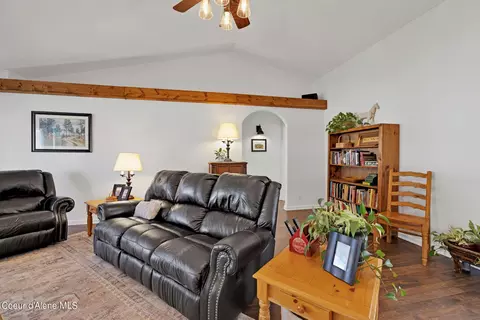 Living - 1237 W Grange Ave, Post Falls, ID 83854 photo 5 of 7