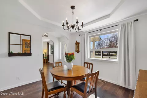 Dining - 1237 W Grange Ave, Post Falls, ID 83854 photo 2 of 3