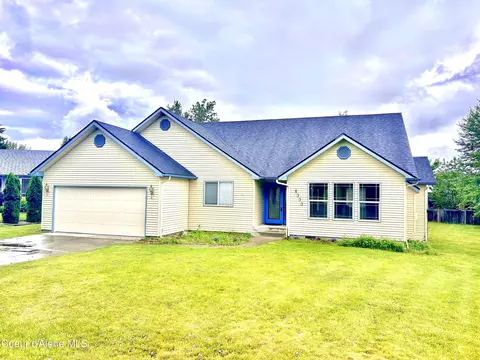 8333 N Atwood Dr, Hayden, ID 83835