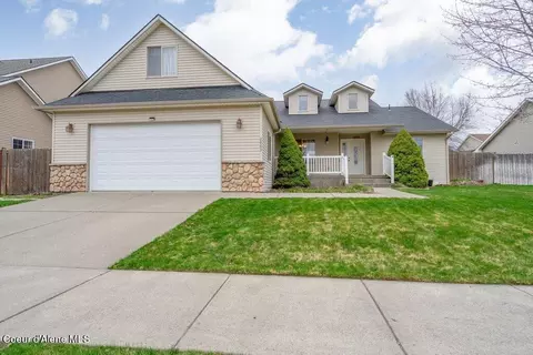 2663 W Ashland Ln, Hayden, ID 83835