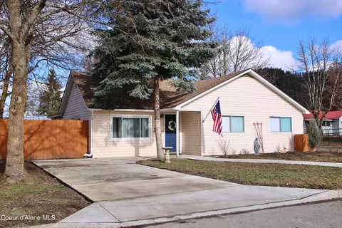 1207 E Walnut Ave, Coeur D'alene, ID 83814