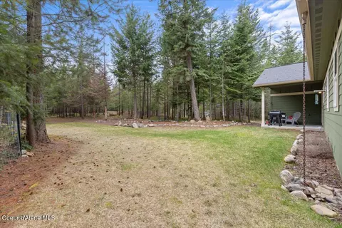 Exterior - 18277 W Spuler Ln, Hauser, ID 83854 photo 7 of 10