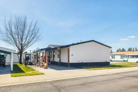 2080 W Windermere Ave, Coeur D'alene, ID 83815