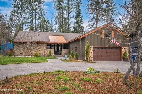 4002 W Fairway Dr, Coeur D'alene, ID 83815