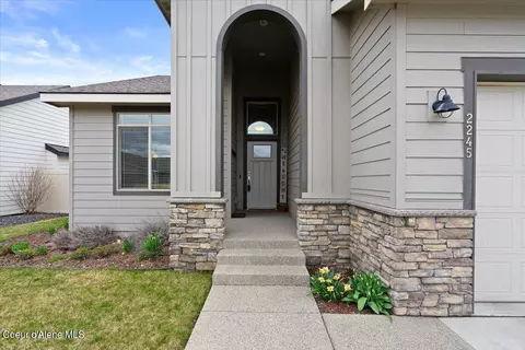 Exterior - 2245 E Warbler Ln, Post Falls, ID 83854 photo 4 of 8