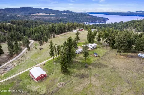 2713 E Badger Rd, Harrison, ID 83833