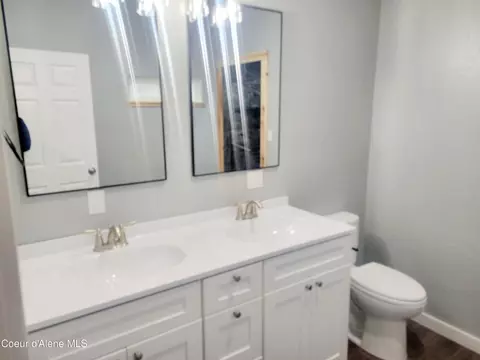 Bath - 255 Baylen View Dr, Sagle, ID 83860 photo 7 of 8