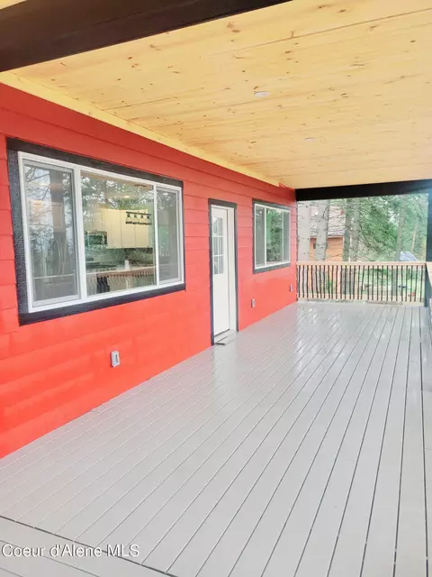 Exterior - 255 Baylen View Dr, Sagle, ID 83860 photo 3 of 8