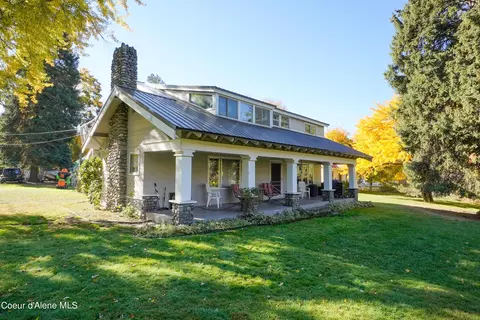 6475 Washington St, Bonners Ferry, ID 83805