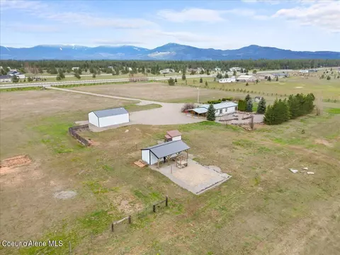 30117 N Clagstone Rd, Athol, ID 83801