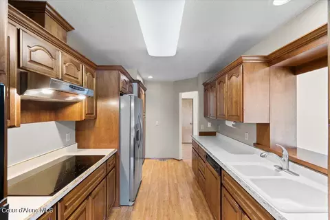 Kitchen - 204 E 1st Ave # E-18, Post Falls, ID 83854 photo 1 of 6