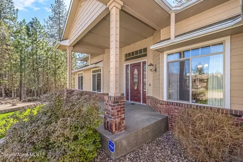 Exterior - 622 N Coles Loop, Post Falls, ID 83854 photo 6 of 12
