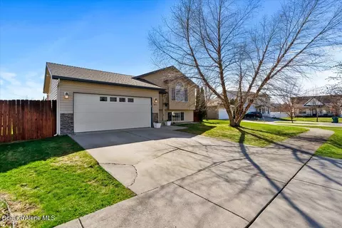 Exterior - 3473 E White Sands Ln, Post Falls, ID 83854 photo 2 of 9
