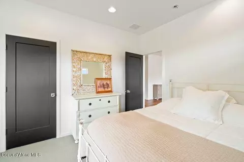 Bedroom - 5468 E Marina Ct, Post Falls, ID 83854 photo 5 of 7