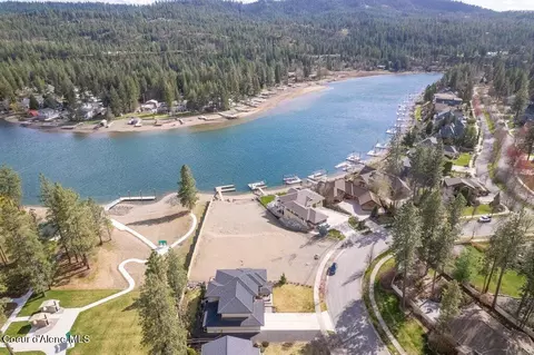 View/Area - 5468 E Marina Ct, Post Falls, ID 83854 photo 2 of 12