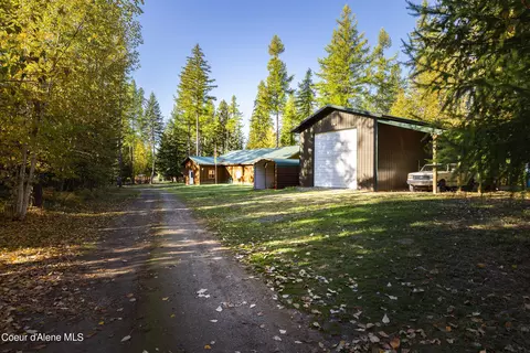 Exterior - 1989 Pleasant Valley Loop, Naples, ID 83847 photo 6 of 14