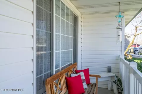 Exterior - 2482 N Sparrow Loop, Post Falls, ID 83854 photo 6 of 8
