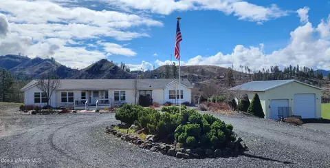 183 Larradon Dr, Kamiah, ID 83536