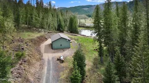 4935 Trout Creek Rd, Calder, ID 83808