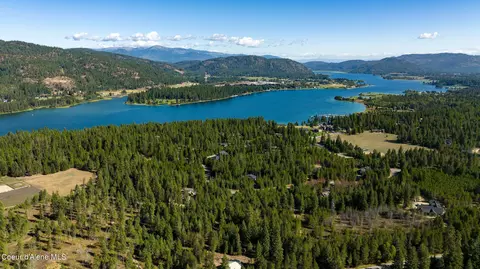 5 Graham Avenue # l, Priest River, ID 83856