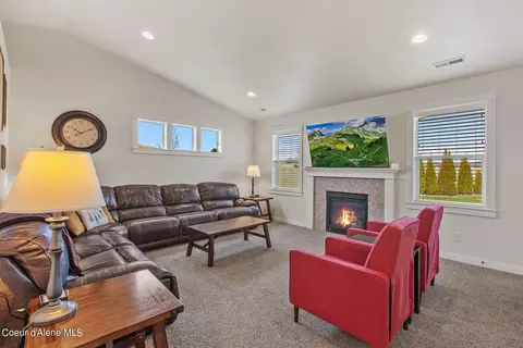 Living - 4679 N Connery Loop, Post Falls, ID 83854 photo 1 of 4