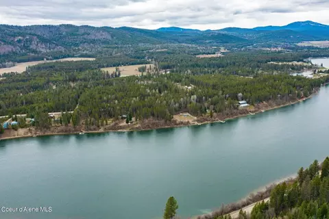12 E 12a E Joyner Dr, Cusick, WA 99119