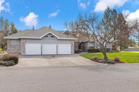 4510 E Inverness Dr, Post Falls, ID 83854