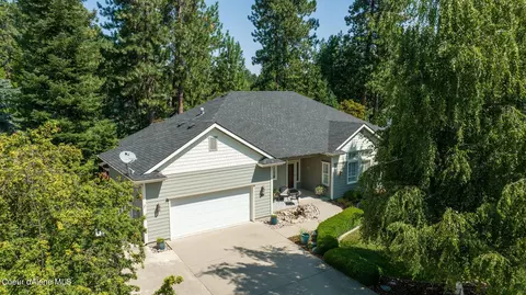4959 E Shoreline Dr, Post Falls, ID 83854 photo 2